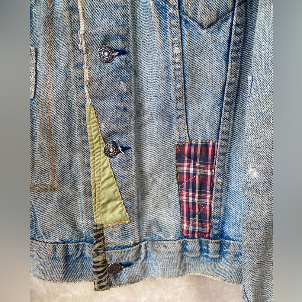 Vintage 70s 80s Levis OOAK Zig Zag Man Patchwork Denim Trucker Jacket Smoker - Picture 3 of 16